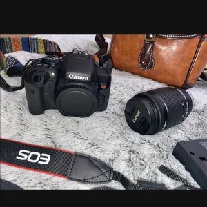 Canon EOS T61